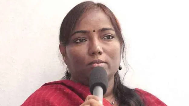 ఆచార్య సుజాతపై వేధింపులు ఆపండి 