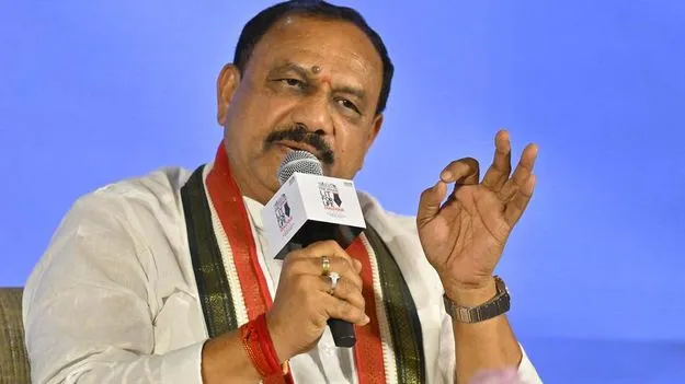 బీఆర్‌ఎస్‌ దోపిడీలో కవితకూ భాగస్వామ్యం  