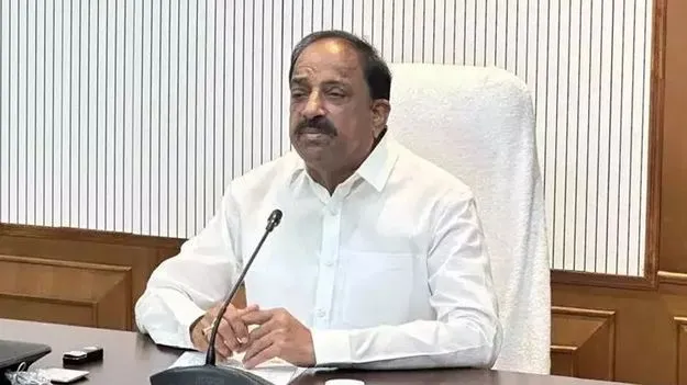 ఏప్రిల్‌ యూరియా కోటా భర్తీ చేయండి