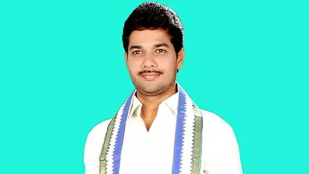 మొదలైన అనంతబాబు వేట