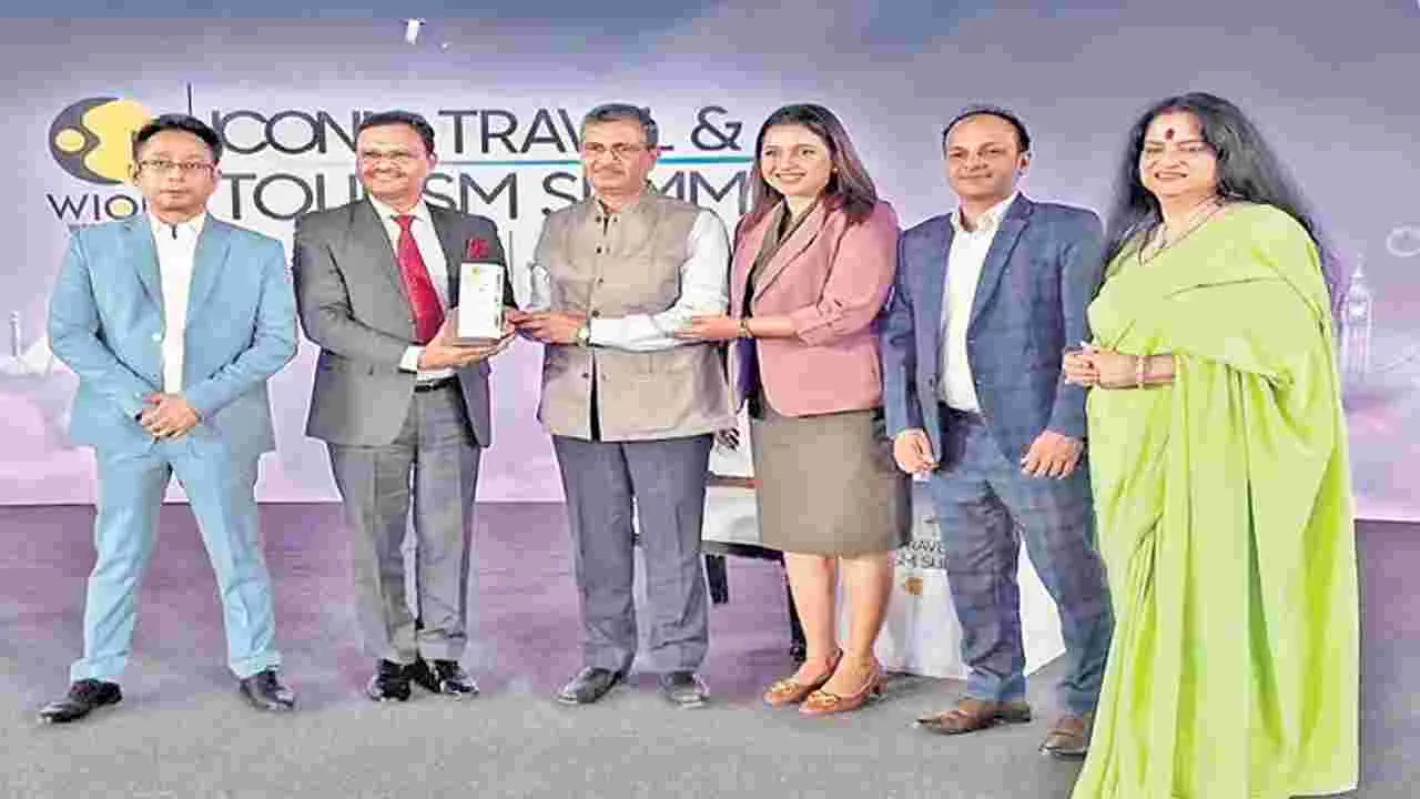 సదరన్‌ ట్రావెల్స్‌కు ప్రిఫర్డ్‌ ఇంటర్నేషనల్‌ టూర్‌ ఆపరేటర్‌ అవార్డు