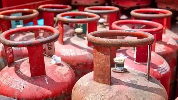 చమురు, గ్యాస్‌ డేటా ఇవ్వకుంటే జైలుకే!