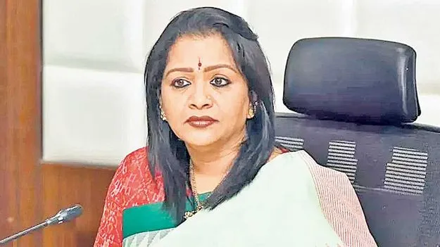 రాష్ట్ర మహిళా కమిషన్‌ చైర్‌పర్సన్‌గా గద్వాల్‌ విజయలక్ష్మి