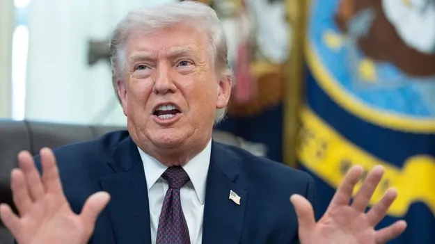 ట్రంప్‌పై అమెరికన్ల రుసరుస!