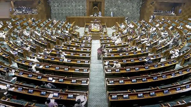 10,720 మెగావాట్ల తేలియాడే సోలార్‌ ప్లాంట్లకు 