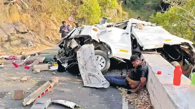 విహారంలో విషాదం..!