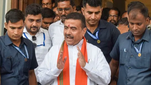 బెంగాల్‌లో ముగ్గురు ఐపీఎస్‌ల సస్పెన్షన్‌