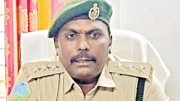 పుంగనూరు రేంజర్‌ సస్పెన్షన్‌