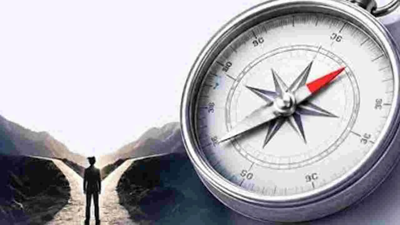 ఆదర్శమూర్తులకు ఆదరణ ఉందా?