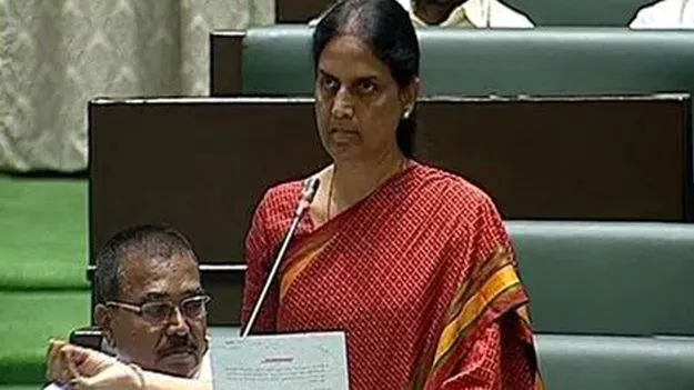 అసత్యాలతో వీడియోలా? 