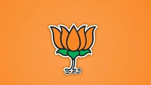 ‘నాలుగు స్తంభాలాట’కు చెక్‌!