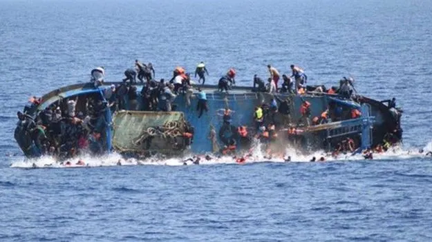 అండమాన్‌లో పడవ మునిగి 250 మంది గల్లంతు