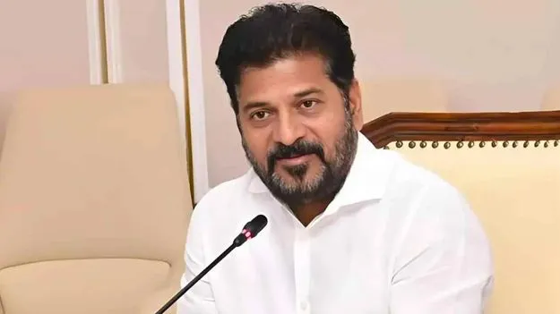 ఉద్యోగులకు రూ.1.20 కోట్ల ఉచిత బీమా పథకం