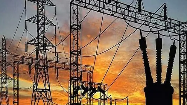 తప్పుడు కరెంట్‌ బిల్లులను వారంలోపు సరిచేయాలి