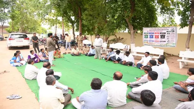 ప్రజల సంక్షేమమే ప్రభుత్వ లక్ష్యం 