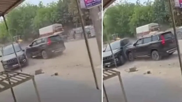 స్నేహితుల మధ్య వాగ్వాదం..రెండు కార్లతో బీభత్సం