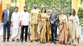 మోదీ అసమర్థ పాలనతో ఆర్థిక వ్యవస్థ కుదేలు
