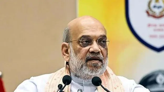 అక్రమ వలసలకు చెక్‌ 