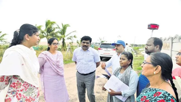 భూ సమస్యలకు శాశ్వత పరిష్కారం
