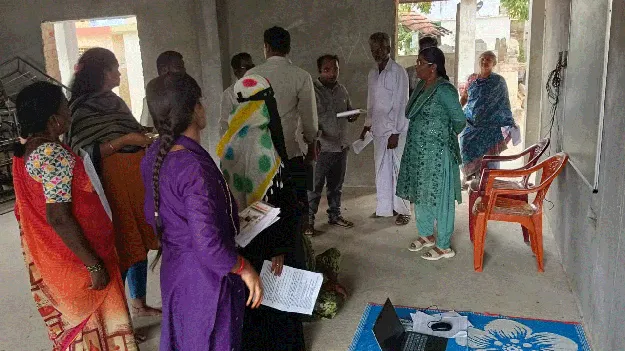 బీఎల్వోలకు ముచ్చెమటలు