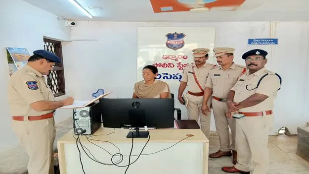 సివిల్‌ సమస్యలు కోర్టులో తేల్చుకోండి 