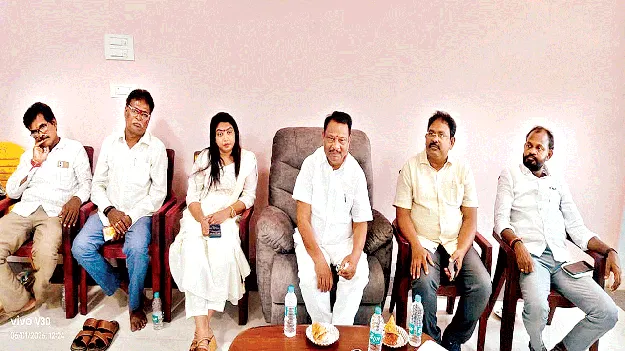 సాగునీటి కాలువలు సిద్ధం చేయండి