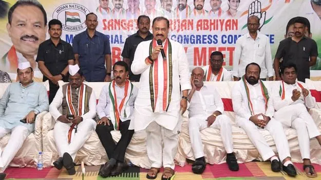  కార్యకర్తలే పార్టీకి పునాది