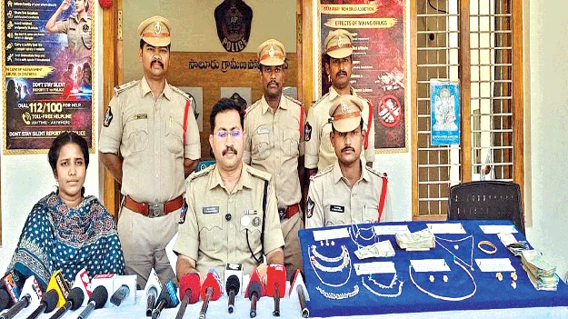 అంతర్‌ జిల్లా దొంగల ముఠా అరెస్టు: ఎస్పీ