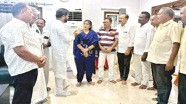 Discussions are positive చర్చలు సానుకూలం