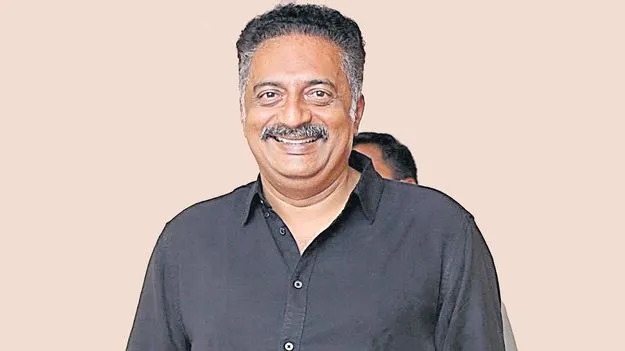 ప్రకాశ్‌రాజ్‌ ఓటు తొలగించలేదు: ఈసీ