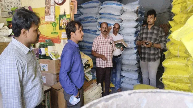 రైతులను మోసగిస్తే చర్యలు