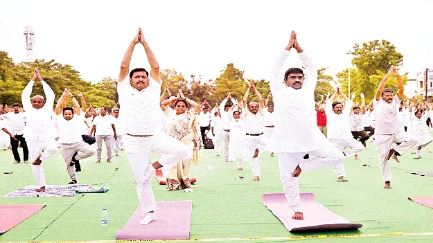 యోగాతో ఆరోగ్యం