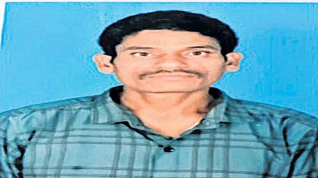  చేపల వేటకు వెళ్లి ఒకరి గల్లంతు