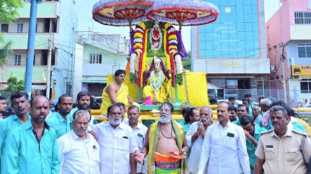 వరదరాజ స్వామి శ్రావణ వైభోగం