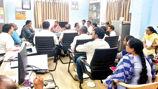 Alertness regarding COVID కొవిడ్‌పై అప్రమత్తం
