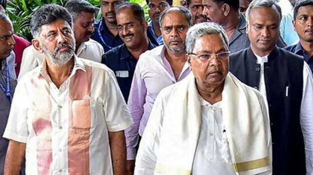కర్ణాటక మంత్రుల్లో ఏడుగురు బిలియనీర్లు