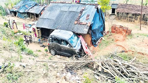 బాలుడిని బలిగొన్న కారు