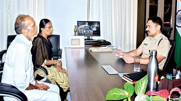 పోలీసు పీజీఆర్‌ఎస్‌కు 128 ఫిర్యాదులు