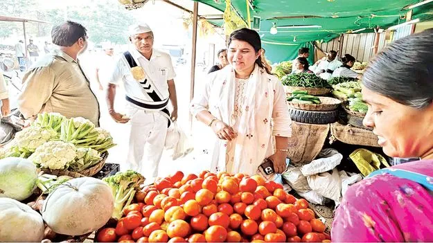 నిర్వహణలో నిర్లక్ష్యం వహిస్తే చర్యలు 