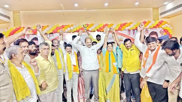  స్థానిక ఎన్నికల్లో విజయఢంకా మోగించాలి