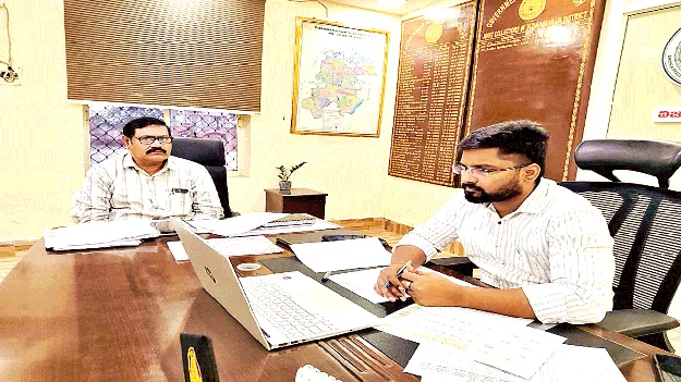 నెలాఖరులోగా జనగణన పూర్తి చేయాలి 