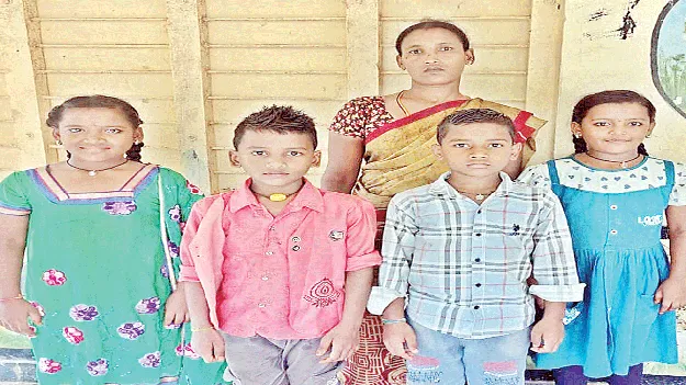 తల్లులు మురిసె.. ! 