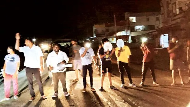 ఆర్‌యూలో ఆకలి కేకలు 