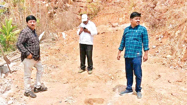  నెమలికొండలో ఆక్రమణలకు పాల్పడితే చర్యలు