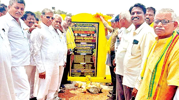 పోర్టు పునరావాస కాలనీకి తాగునీరు