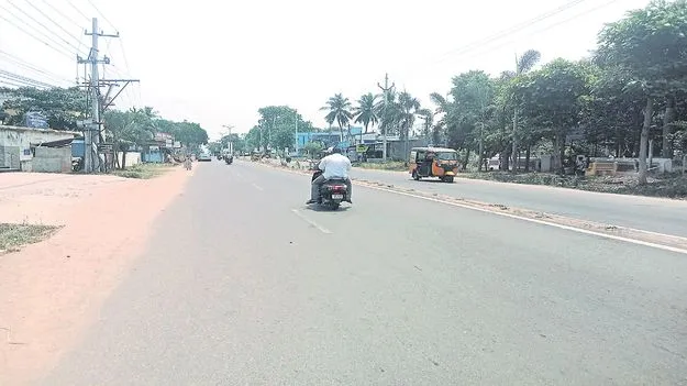 ఫ్రై డే  భానుడి భగభగలు