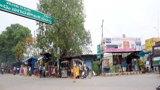 మళ్లీ ఆక్రమణల చెర !