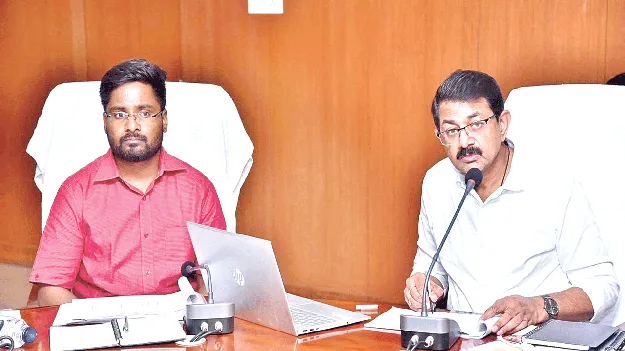 భూసేకరణ పనులు సకాలంలో పూర్తి చేయాలి