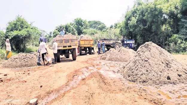 ఉచిత వెసులుబాటుకు తూట్లు