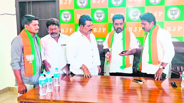 BJP : ప్రజాసమస్యలు తెలుసుకునేందుకే జనతా వారధి